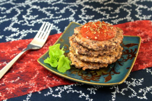 Blinis de haricots rouges et sauce tomate bien parfumée